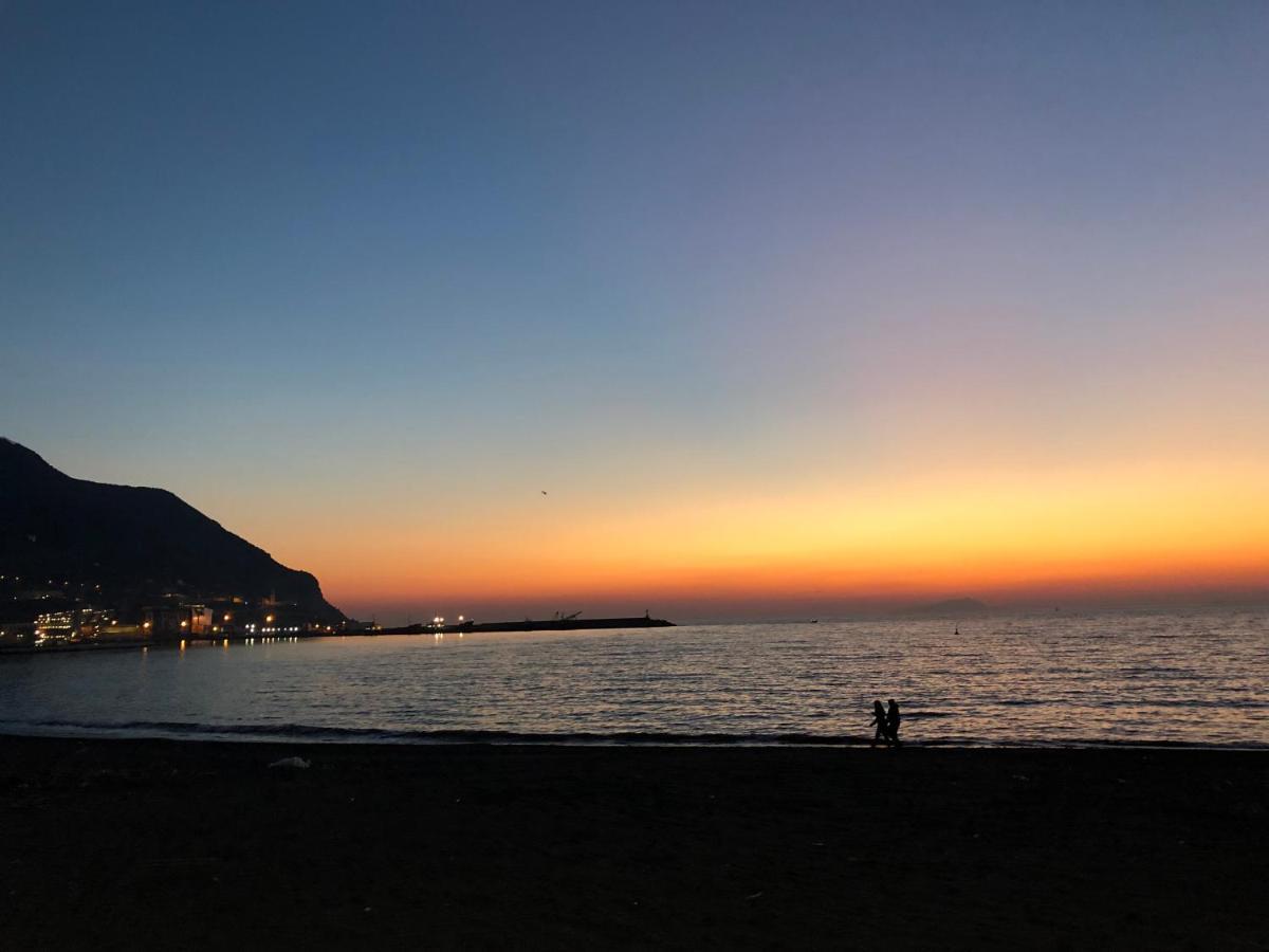La Fenice Castellammare di Stabia Luaran gambar