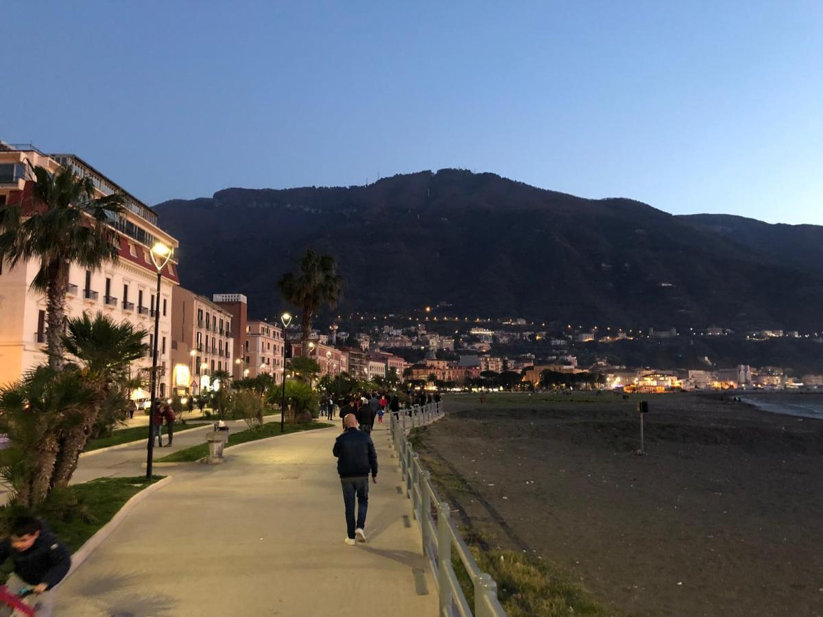La Fenice Castellammare di Stabia Luaran gambar
